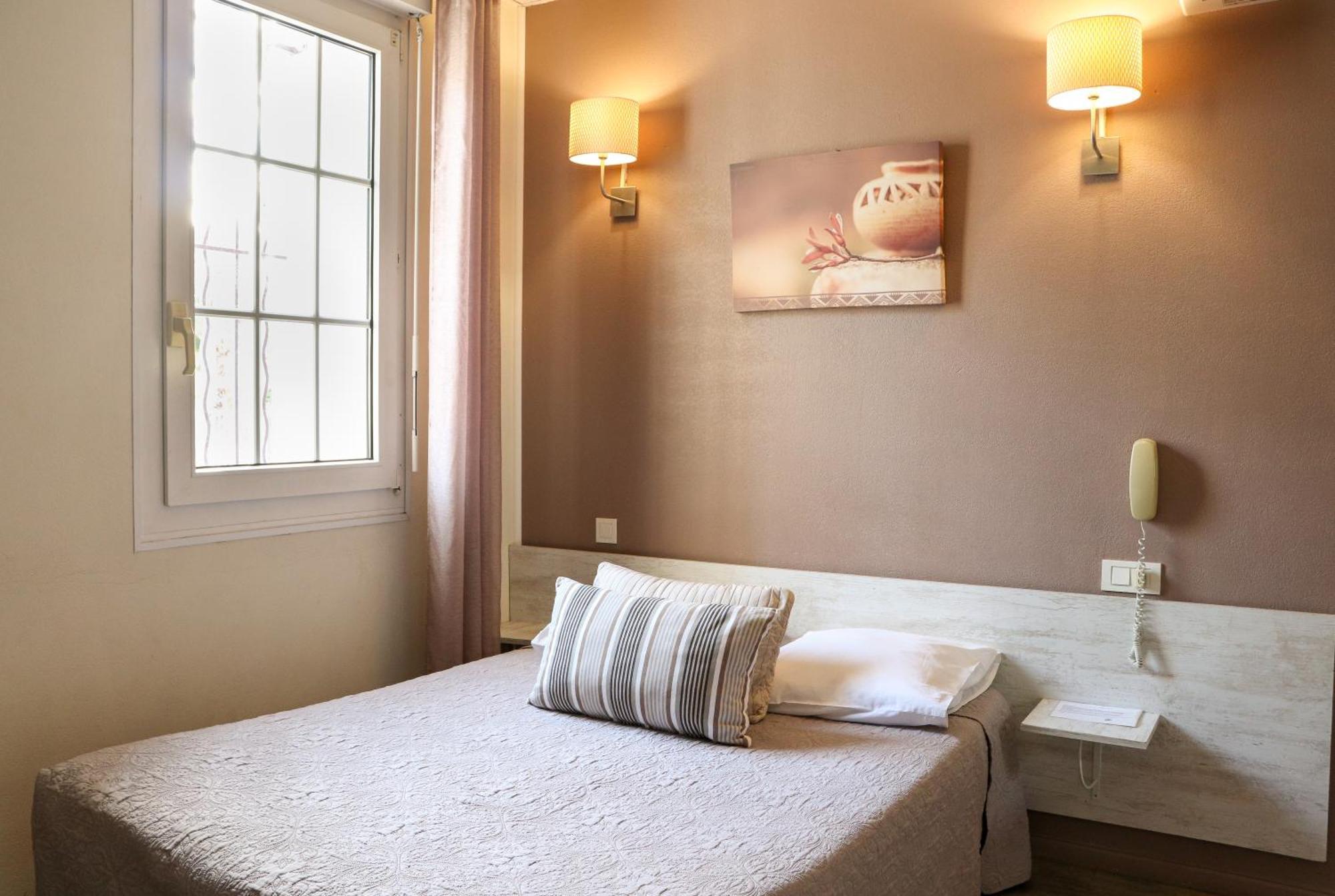 Standard  Room,1746883146:JPEG